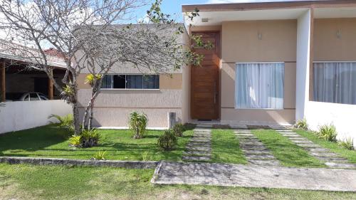 Casa com Piscina em Guaratiba