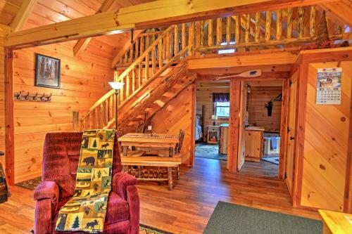 Rustic Dundee Log Cabin with Hot Tub and Forest Views!