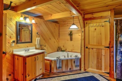 Rustic Dundee Log Cabin with Hot Tub and Forest Views!