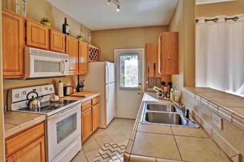 Near Bellair Golf Club! Phoenix Abode w/ Pool, Phoenix (Foto 7)