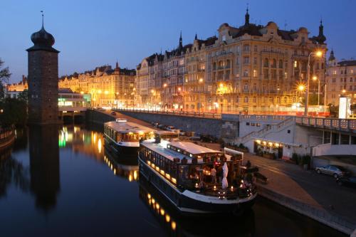 Boat Hotel Matylda, Praga