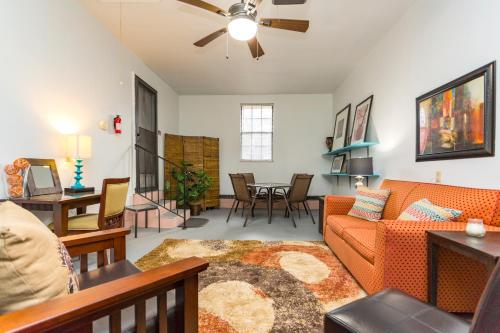 Charming Nashville Home Near Restaurants and Bars! - image 14