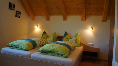 Urlaub am Bauernhof Höbarten (Urlaub am Bauernhof Hobarten) in St. Anton An Der Jessnitz