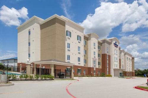 . Candlewood Suites Houston - Spring, an IHG Hotel