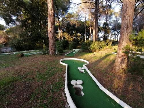 Mini golf course, Residences du golf near Douce Quietude