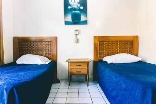 Quadruple Room image 5