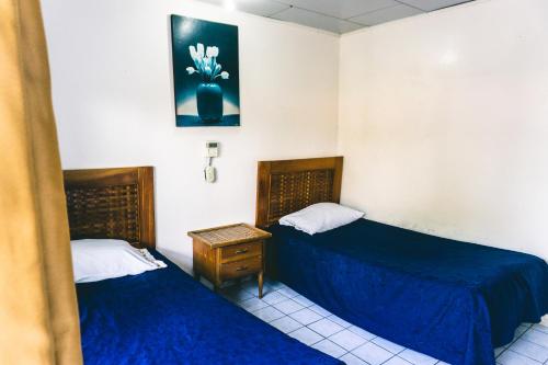 Quadruple Room image 3
