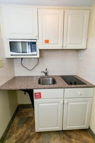Gondolier Motel - Wildwood