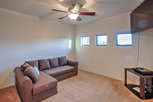 Spacious Mesa Home with Hot Tub Fire Pit and Grill! - image 2