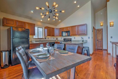 Fairplay House with Deck and Panoramic Nature Views! in Fairplay, USA
