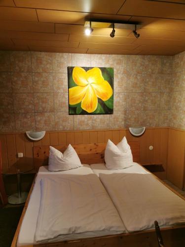 See Lord Hotel 4