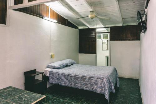 Double Room image 5