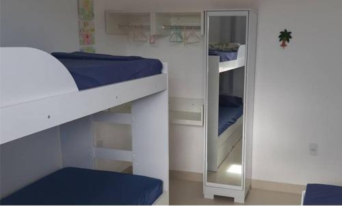 Apartamento com piscina perto da praia