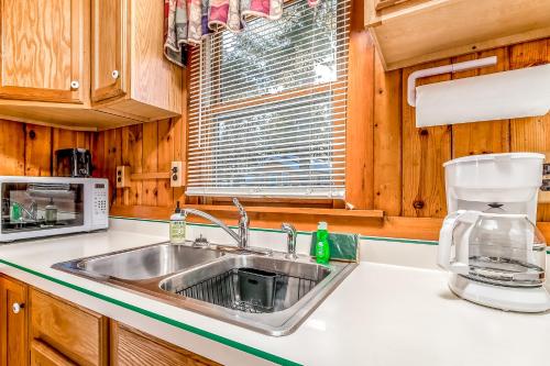 Lakelife Getaway - image 9