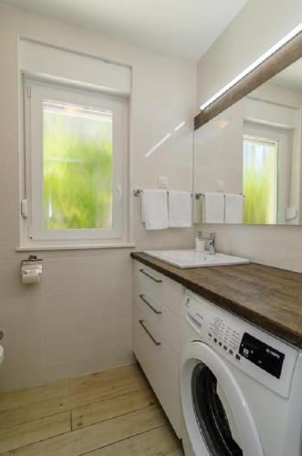 Apts Mali princ - modern and comfortable - image 2