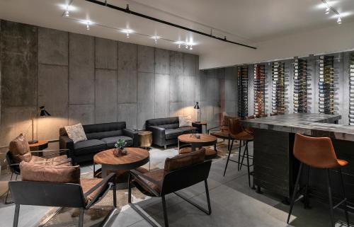 Wine Stone Inn in Santa Maria (CA)