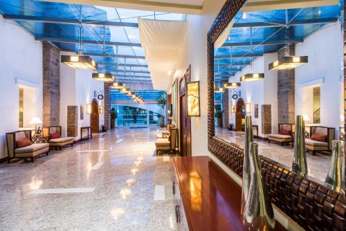 Popular Quito Hotels with Lounge