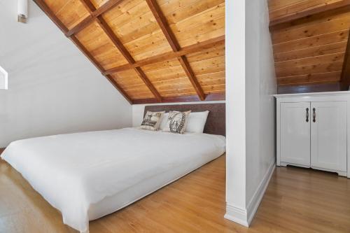 Little Colmar - Homestay & Pottery Studio, Халонг (фото 8)
