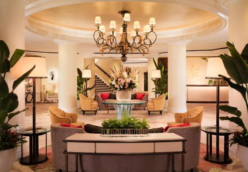 23601238 The Beverly Hills Hotel - Dorchester Collection