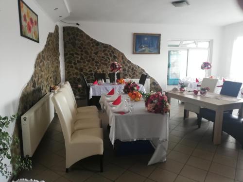 Restorāns, Restaurant Cazare Vi La Maria in Poienari (Gorj)