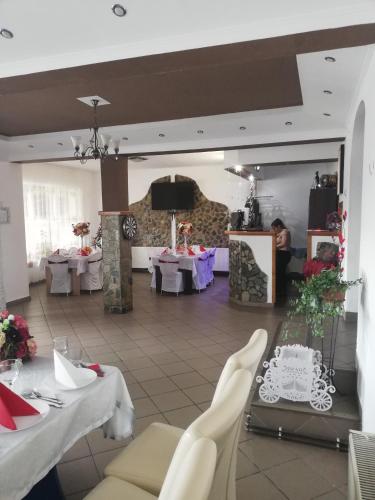 Restorāns, Restaurant Cazare Vi La Maria in Poienari (Gorj)