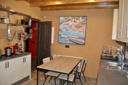 Konyha, Casa Rural Mansion Adela con Piscina y Jacuzzi in Collado Mediano