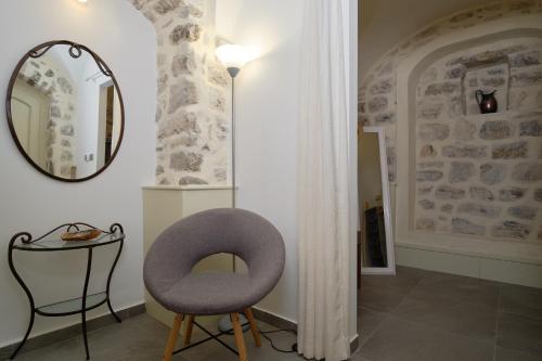 One-Bedroom Suite image 1
