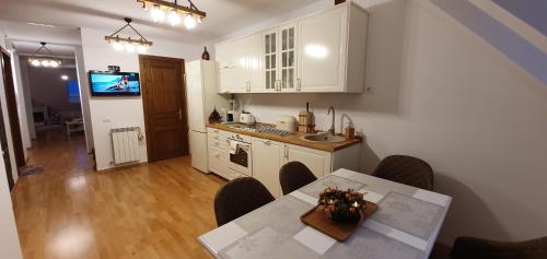 Furnica Residence