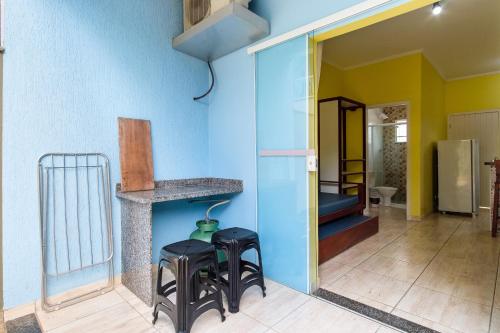 Quadruple Room image 9