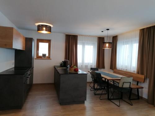 Studler Hofchalets in Oberperfuss, Österreich