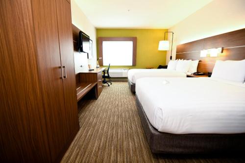 Holiday Inn Express Hotel & Suites Port Clinton-Catawba Island