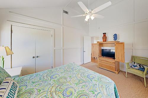 Beachside “Daydream Hideaway” w/ Vast Gulf Views home - image 9