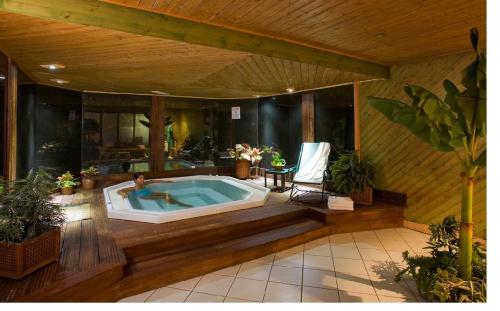 Altis Val Vert - image 4