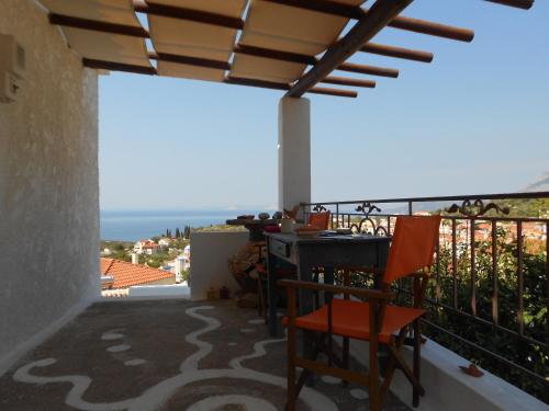 Unique breathtaking seaview house in Koumeika