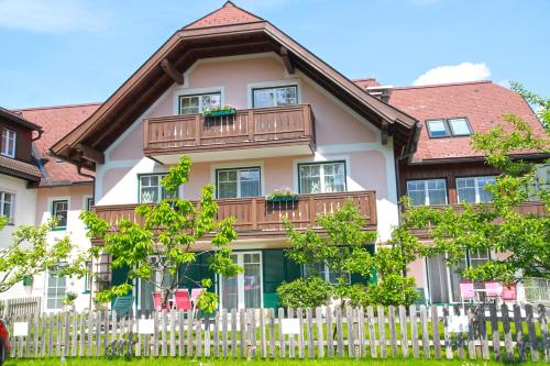  Ziehrerhaus, Pension in Strobl