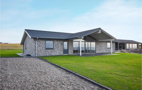 Nice Home In Faaborg With Kitchen