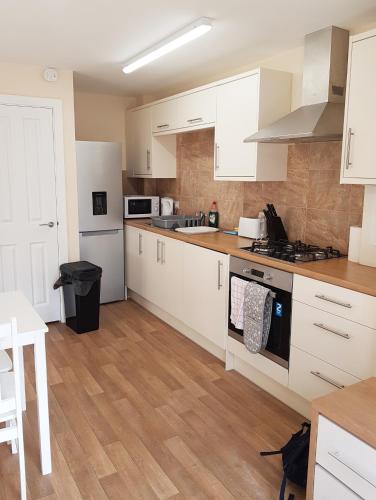 YBC Court, Aldershot 3