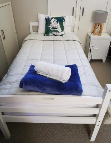Bed, Regent Residential Villa near Okara Park