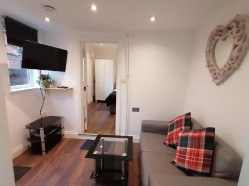 Al City Center Serviced Apartments, , Berkshire