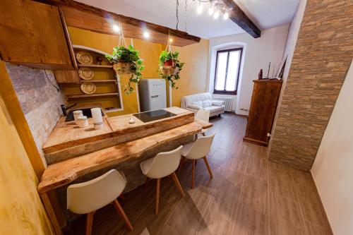 Facilities, Relais all'Aquila in Verona