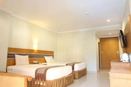 Photo - Cakra Kembang Hotel