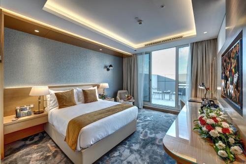 The S Hotel Al Barsha - image 2