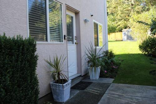 Kert, Memory Lane Guest Suite in Sooke (BC)