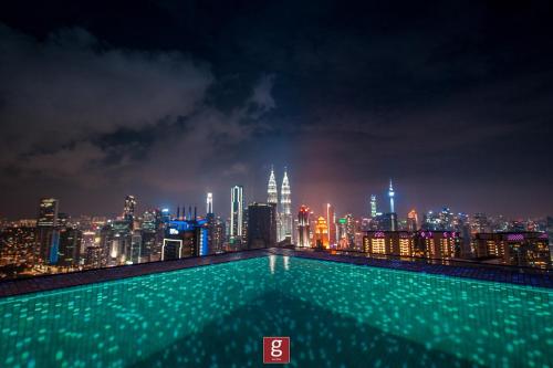 EXPRESSIONZ KLCC BY MANA-MANA - 전망