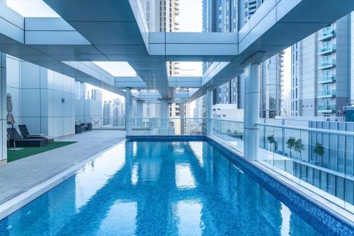 Swimming pool, Frank Porter - Mon Reve in Downtown Dubai