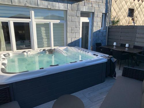 Maison avec Jacuzzi 5ch