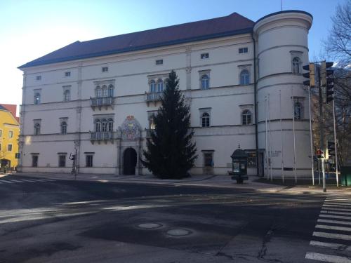 Ferienwohnung neben dem Schloss Porcia