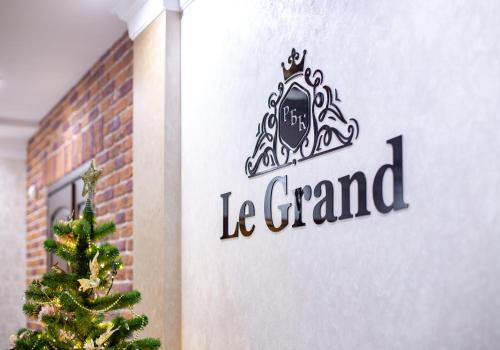 LeGrand in 斯特雷