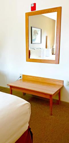 Lodging on the Square Berlin (OH)