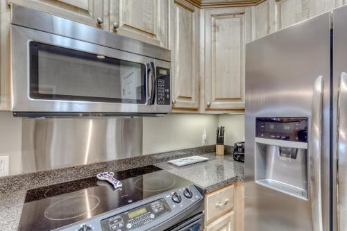 Bayou Heron Dauphin Island Condos - image 4